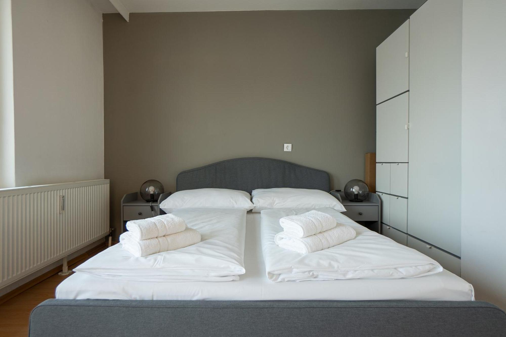 Belvedere Terrace Apartment: Central Vienna Retreat Exterior photo